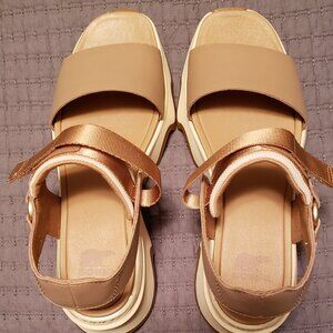 NWOT!!!! Sorel Women's Kinetic Impact Y Strap Sandal